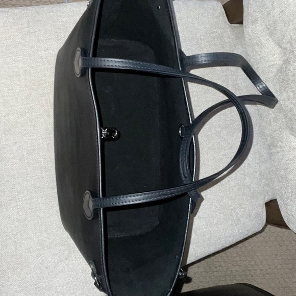 Louis Vuitton Epi Leather Neverfull MM Black | Like New + Entrupy COA+Insert - Picture 5 of 16